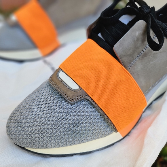 BALENCIAGA  Race Runner Low Top Sneakers US 6 - Picture 10 of 12
